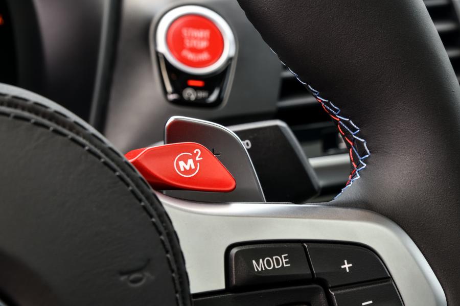 Детали интерьера BMW X4 M Competition (F98) 2019 года  (NA) (фото 110 из 175)